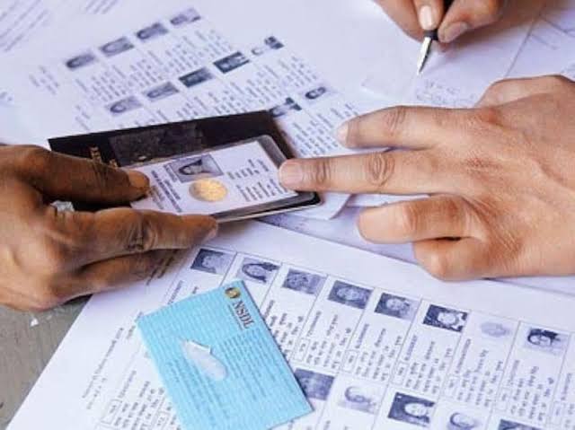 बिहार में एसआईआर के निर्देशों में कोई बदलाव नहीं, चुनाव आयोग ने 'भ्रम की स्थिति' पर जारी किया बयान